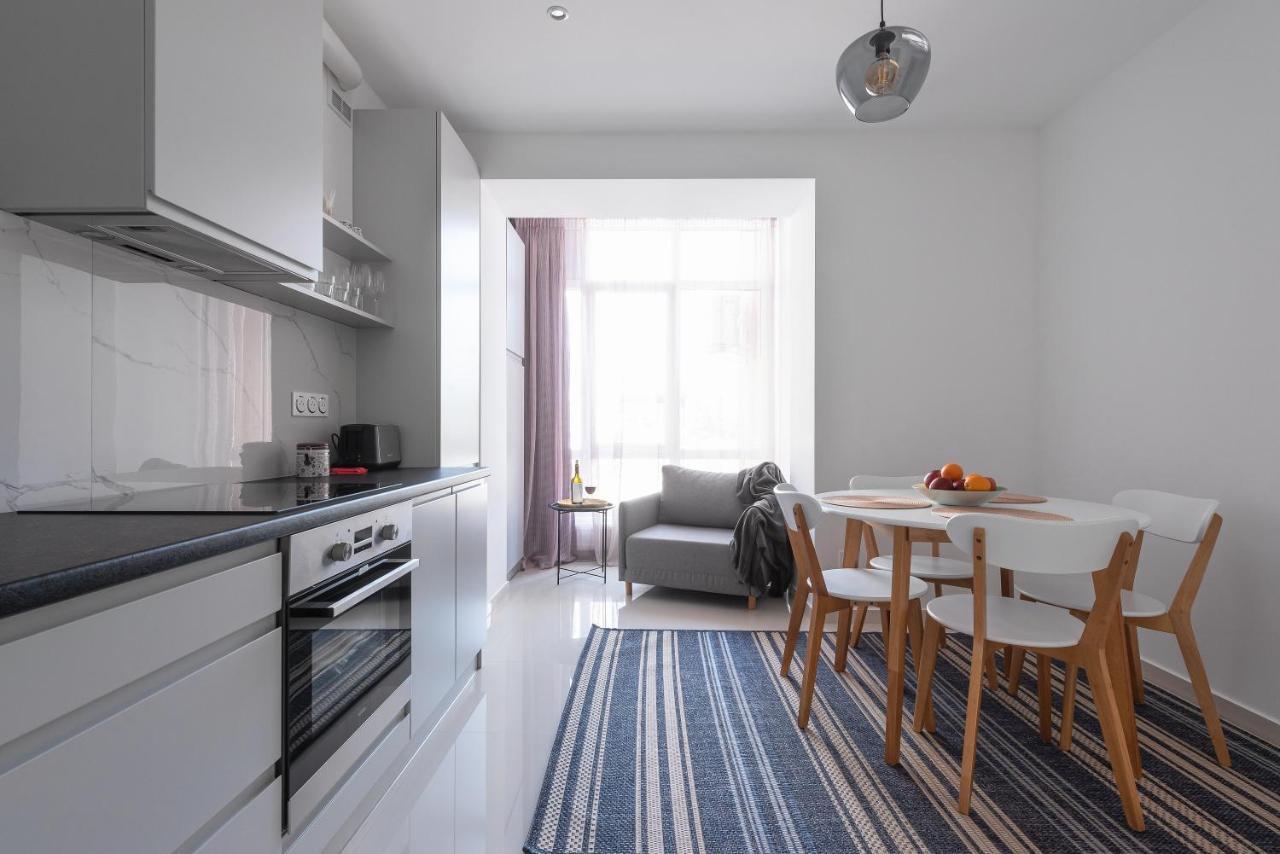 Luxury Apartment Slava Ukraini Ivano-Frankivsk Exterior foto