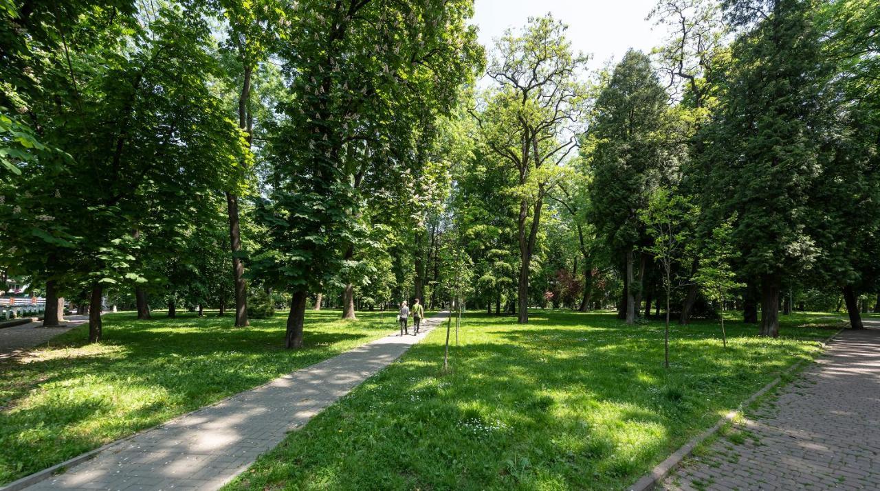 Luxury Apartment Slava Ukraini Ivano-Frankivsk Exterior foto